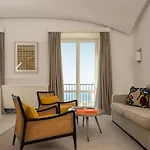 Palazzo M Hotel