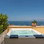 Palazzo M Capri