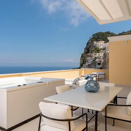 Palazzo M 5*