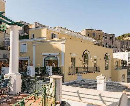 Palazzo M
