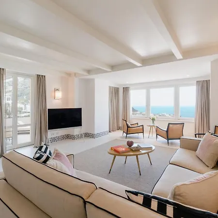 Palazzo M كابري