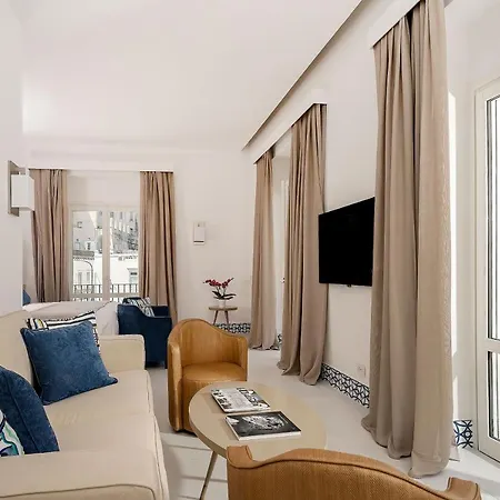 Palazzo M * كابري